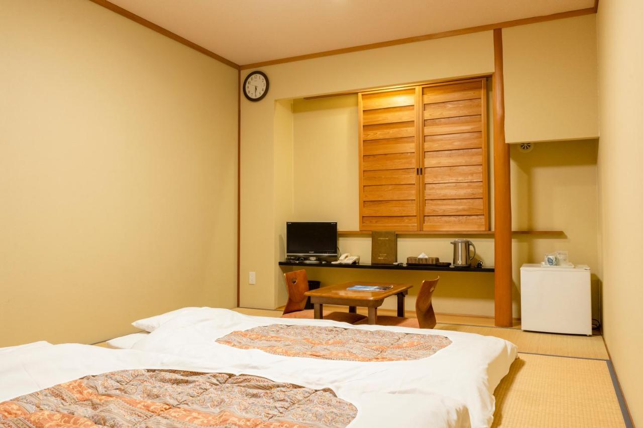 Kumamoto Ichibamae Business Kurenai Hotel Zewnętrze zdjęcie